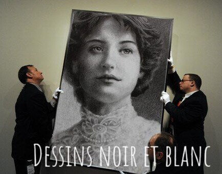 Dessins en noir et blanc au crayon.